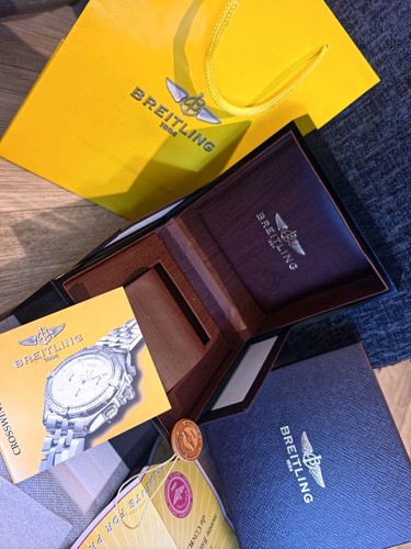 Breitling wooden presentation - ,