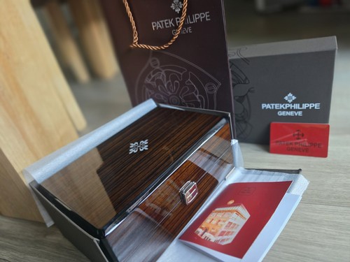 Genuine patek philippe wooden - genuine,