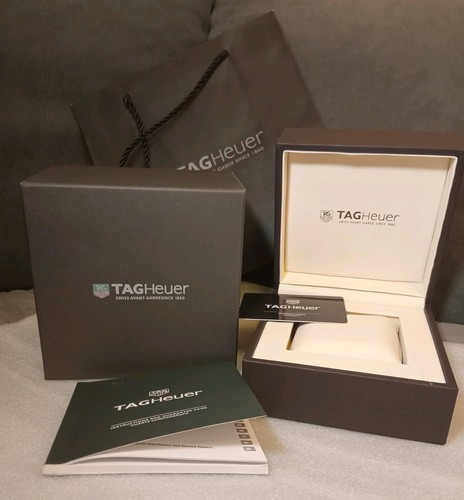 Excellent condition watch box - excellent,