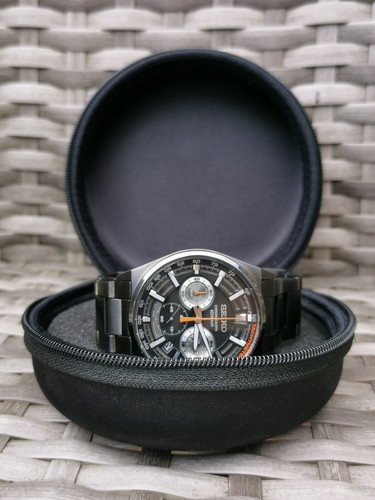 Single watch travel - single,