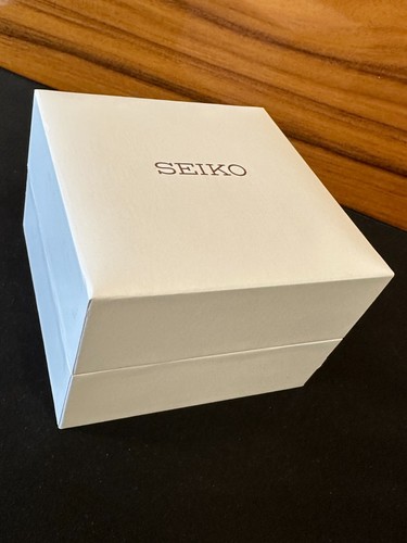Seiko white presentation - seiko,